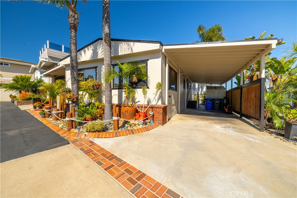 204 Easy Carlsbad, CA 92011 - Photo 28 of 30 Gallery Image 28