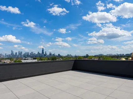 $965,000 | 2254 West Chicago Avenue, Unit 5N, Chicago, IL 60622