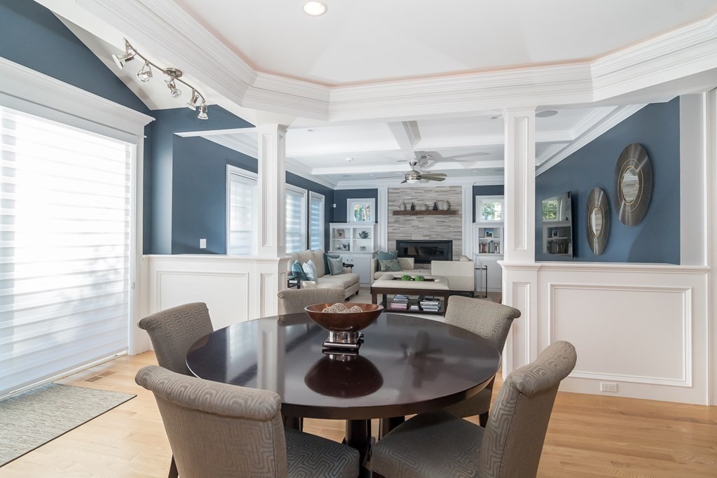 88 Manor Avenue Wellesley, MA 02482 - Photo 5 of 23