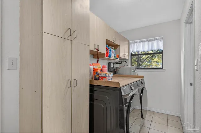 $347,474 | 4807 Jennifer Lane, Pace, FL 32571