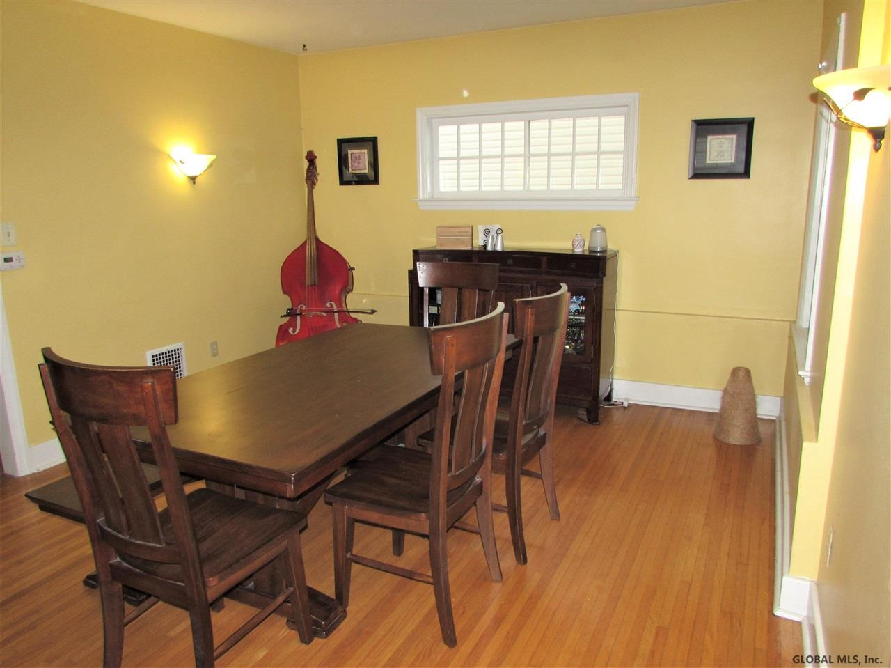 7 Irving Road Scotia, NY 12302 - Photo 8 of 30 Photo 8