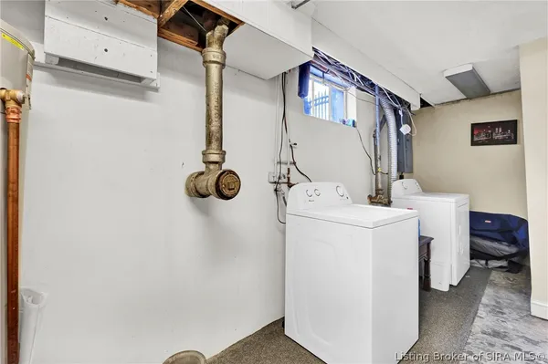$339,000 | 303 North Hubbards Lane, Louisville, KY 40207