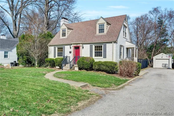 $339,000 | 303 North Hubbards Lane, Louisville, KY 40207