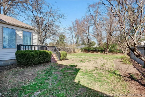 $339,000 | 303 North Hubbards Lane, Louisville, KY 40207