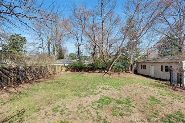 $339,000 | 303 North Hubbards Lane, Louisville, KY 40207