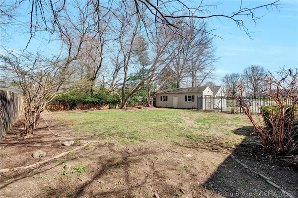 $339,000 | 303 North Hubbards Lane, Louisville, KY 40207