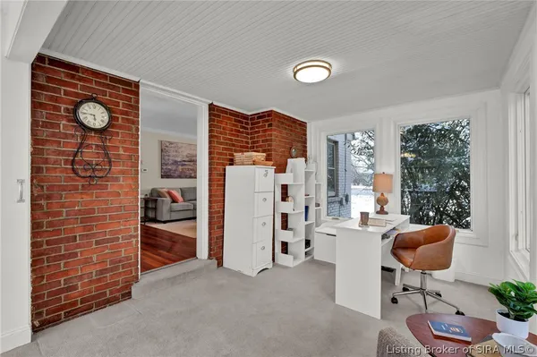 $339,000 | 303 North Hubbards Lane, Louisville, KY 40207