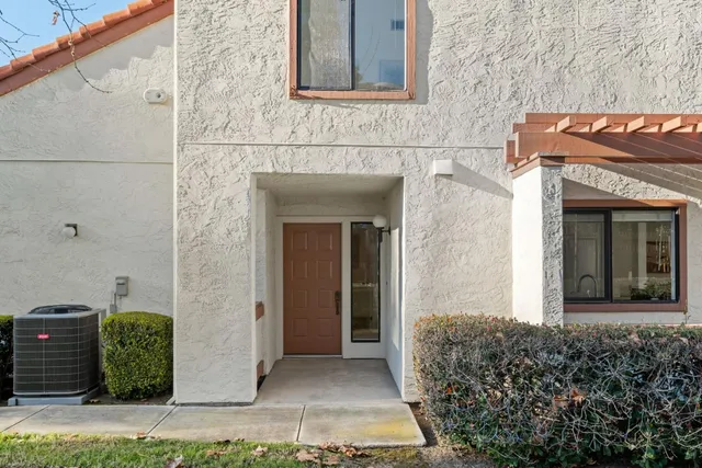 $928,000 | 1918 Winding Creek Court, San Jose, CA 95148