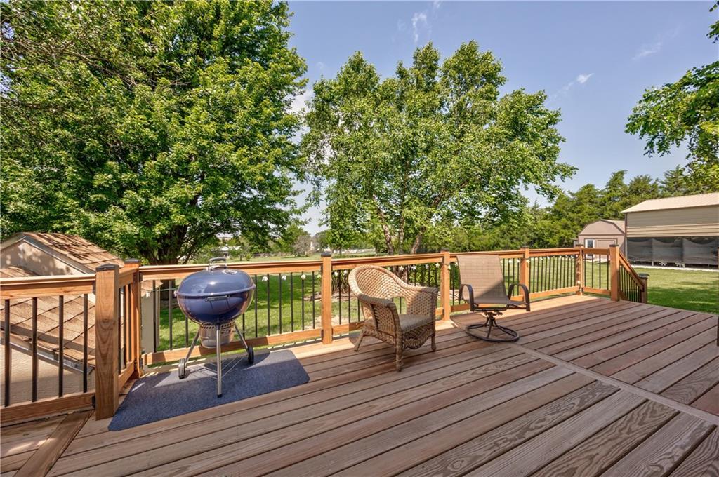 21600 South Lackman Road Spring Hill, KS 66083 - Photo 32 of 44