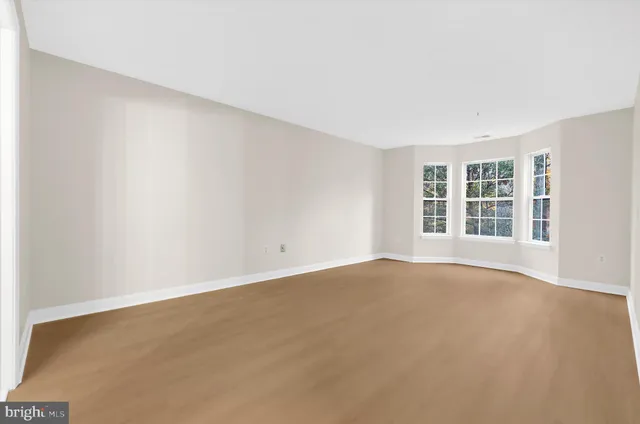 $2,650 | 615 Admiral Drive, Unit 306, Annapolis, MD 21401