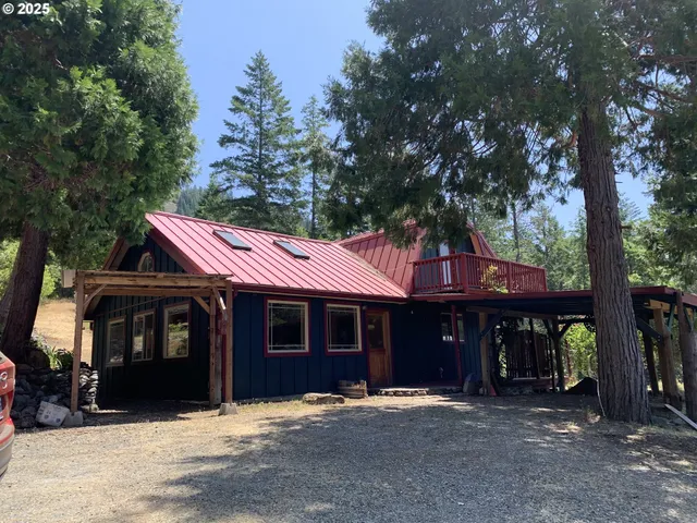 $490,000 | 4580 Old House Creek Road, Agness, OR 97406