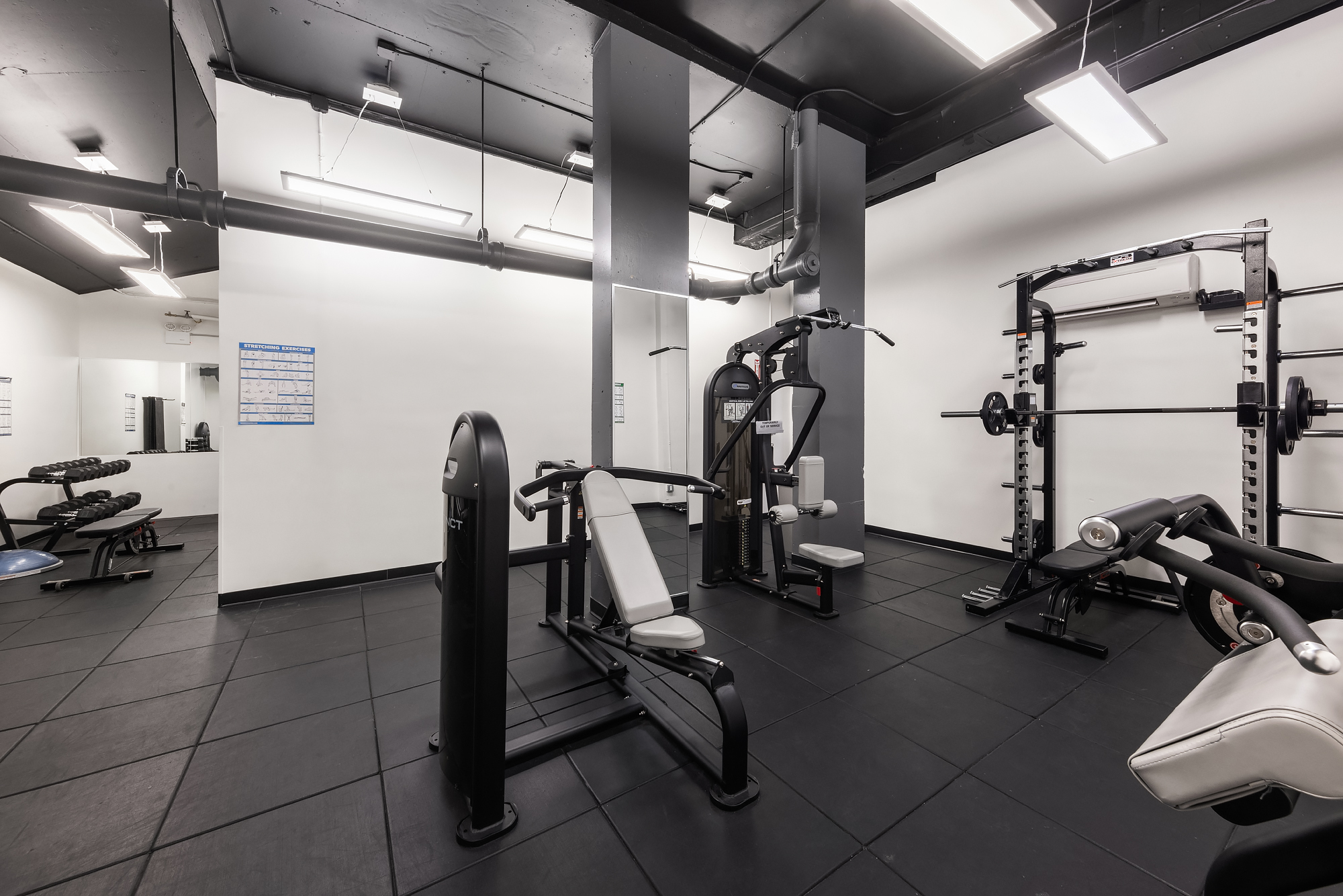 625 Main Street, Unit 635 Manhattan, NY 10044 - Photo 14 of 15