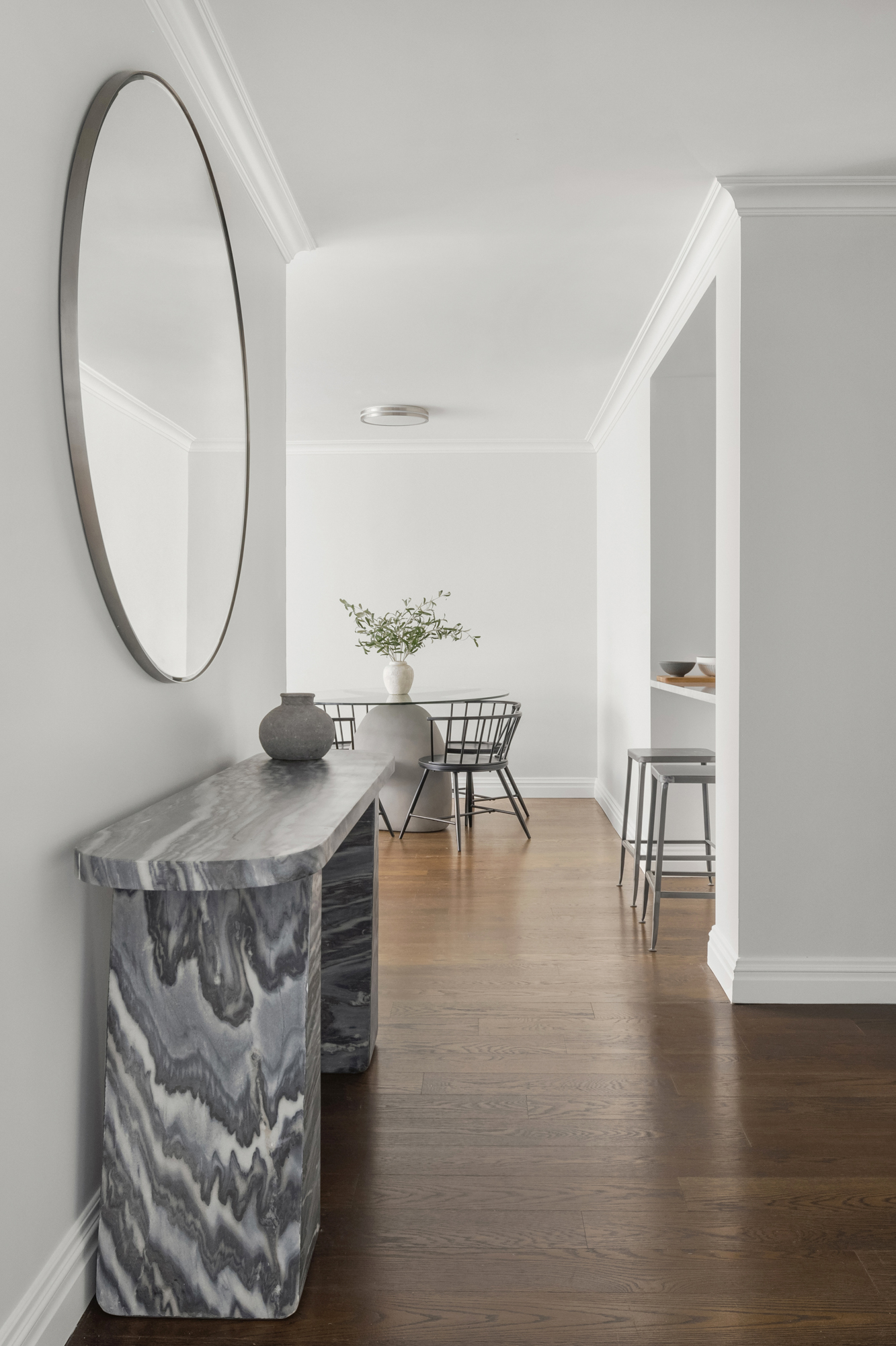 625 Main Street, Unit 635 Manhattan, NY 10044 - Photo 2 of 15