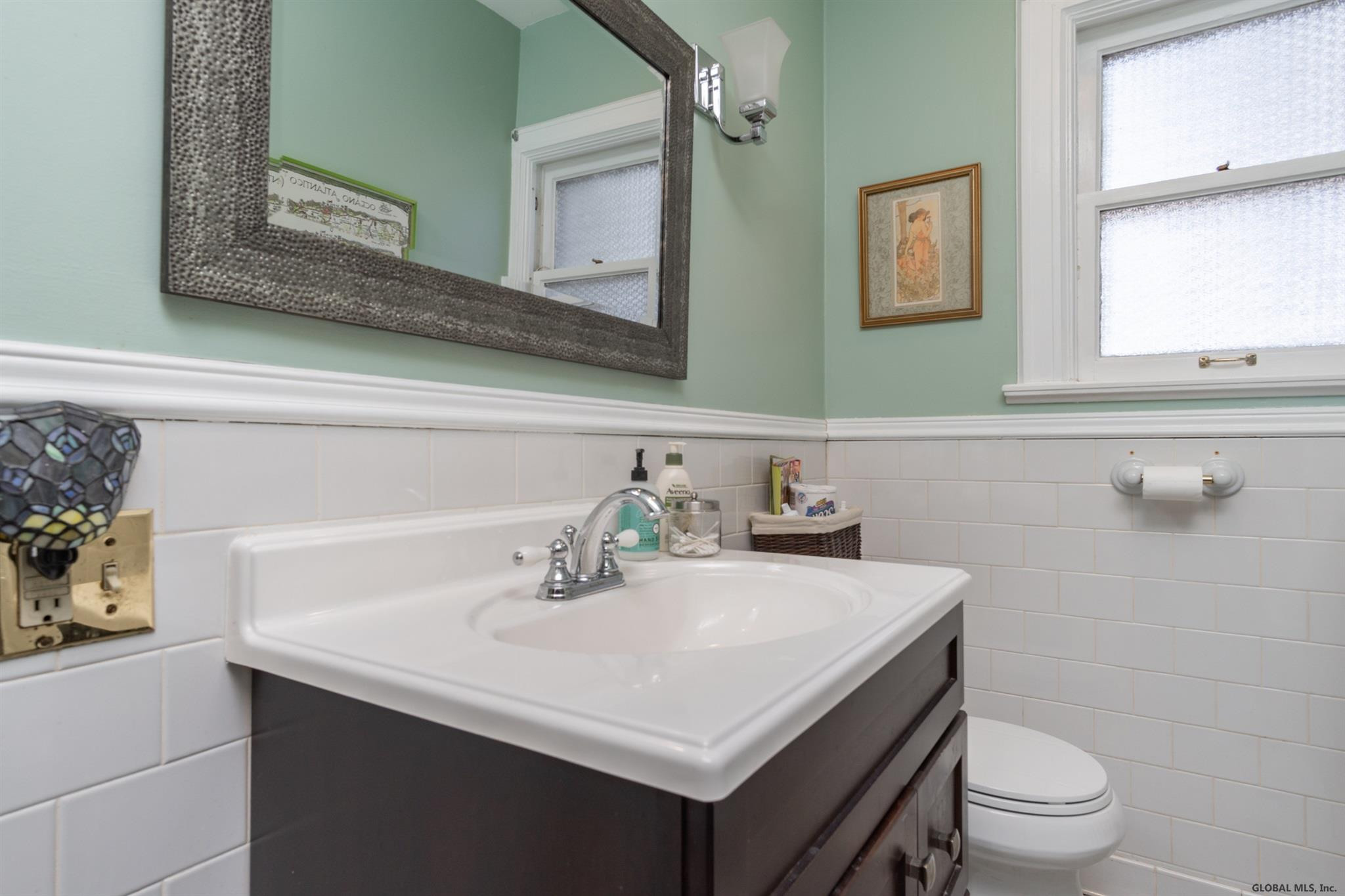831 Wright Avenue Schenectady, NY 12309 - Photo 23 of 29 Photo 24