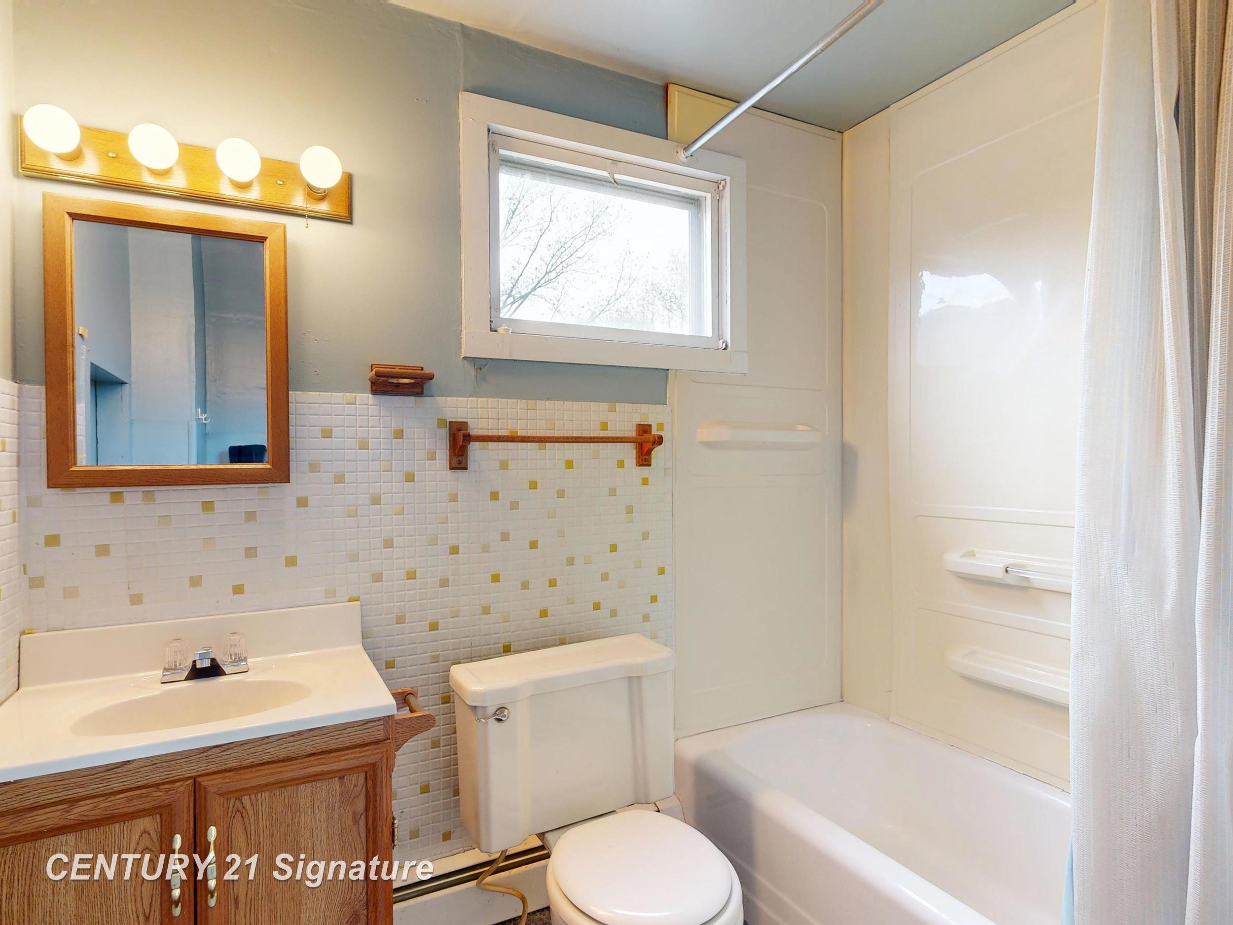 5501 Calkins Road Flint, MI 48532 - Photo 26 of 33