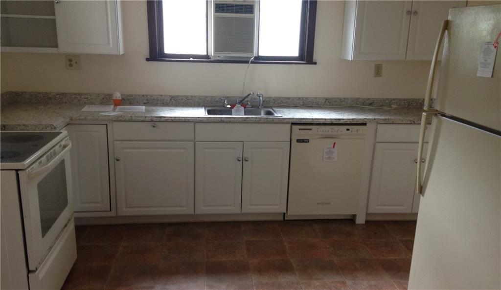 108 Cleveland Street Butler, PA 16001 - Photo 6 of 12 Gallery Image 6
