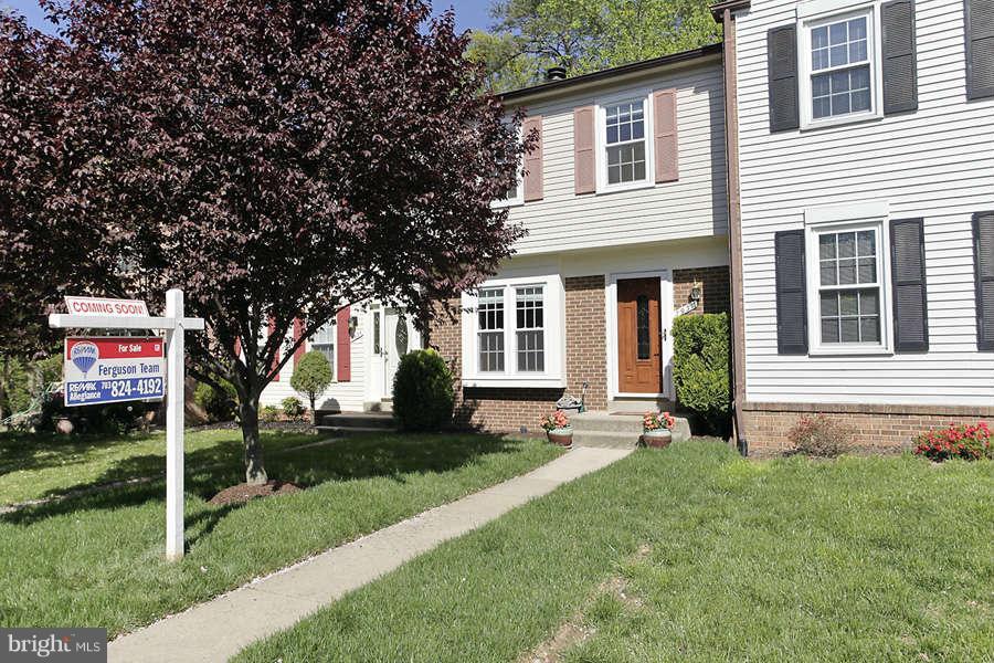 7937 Forest Path Way Springfield, VA 22153 - Photo 1 of 28 Exterior (Front)