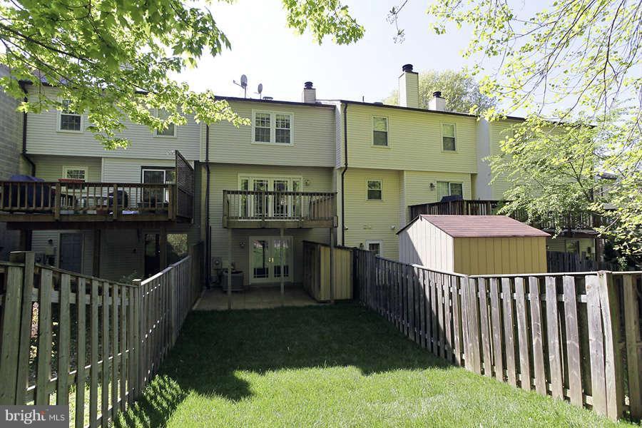7937 Forest Path Way Springfield, VA 22153 - Photo 3 of 28 Exterior (Rear)