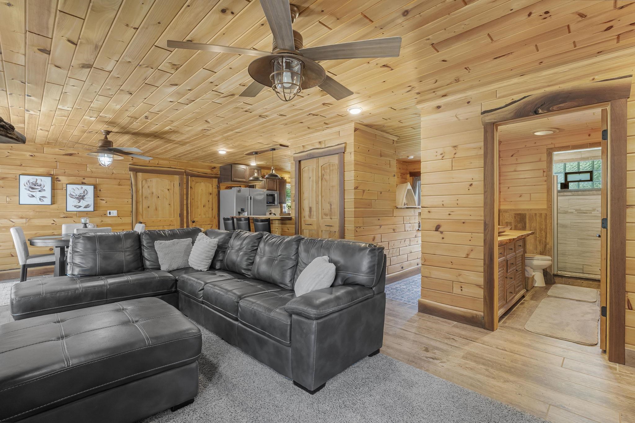390 South Marshall Road Beulah, MI 49617 - Photo 6 of 83