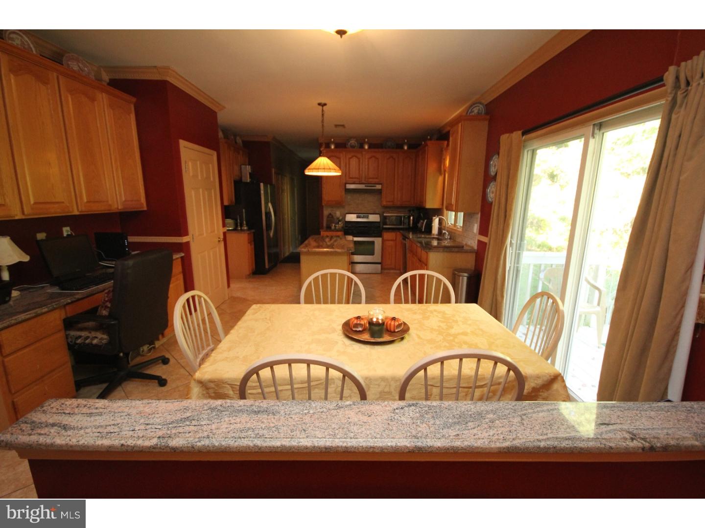 45 Whitcomb Road Hightstown, NJ 08520 - Photo 8 of 22