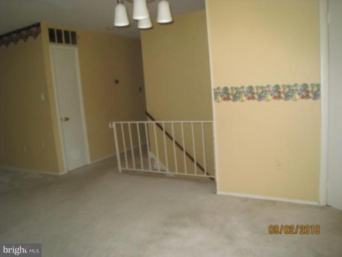 6509 Haystack Road Alexandria, VA 22310 - Photo 7 of 11 Dining Area