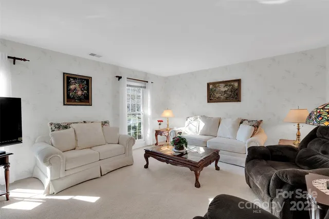 $565,000 | 123 Linville Drive, Matthews, NC 28105