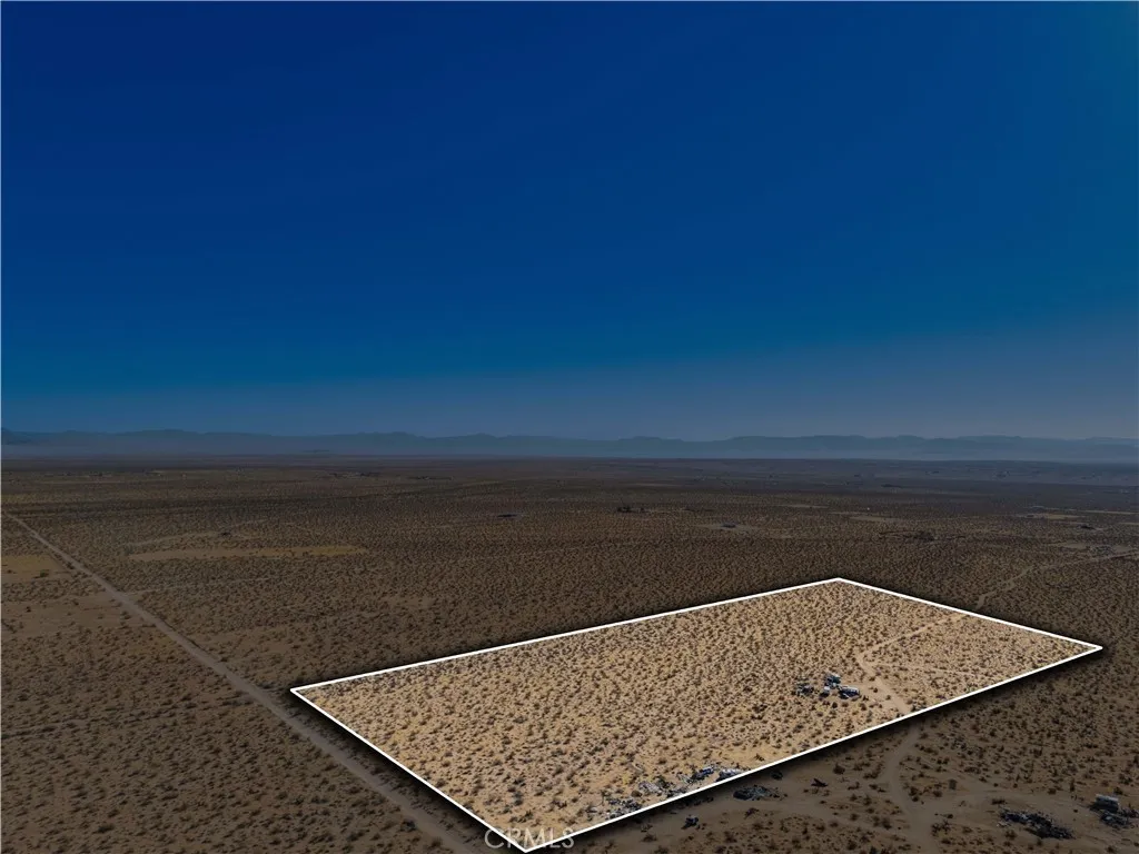 6311431 Sunset Road Joshua Tree, CA 92252 - Photo 1 of 15