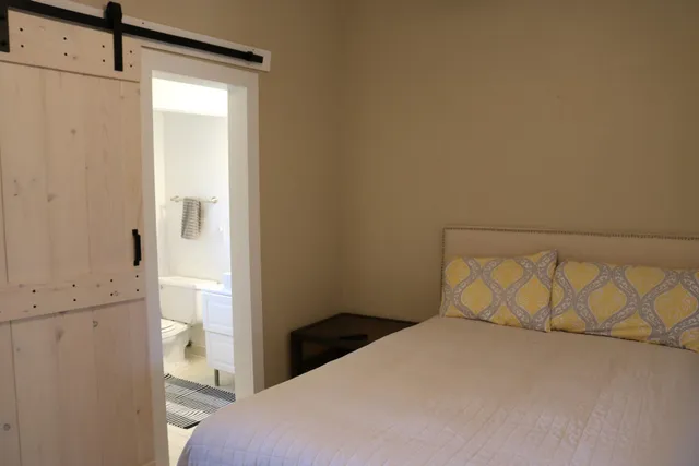 a view of a room with an empty space