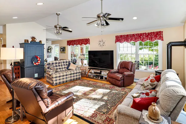 $599,900 | 44 Mountain View Road, Mexico, ME 04257