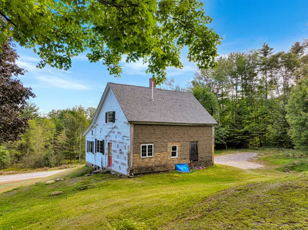 $599,900 | 44 Mountain View Road, Mexico, ME 04257