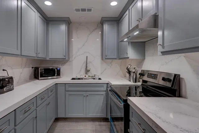 $425,000 | 15 East 22nd Street, Merced, CA 95340