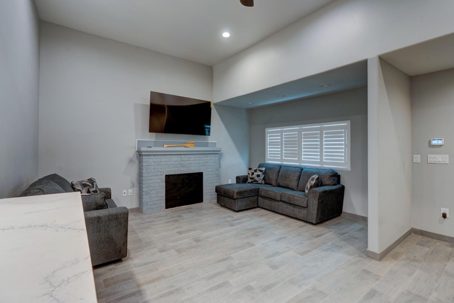 15 East 22nd Street Merced, CA 95340 - Photo 11 of 45