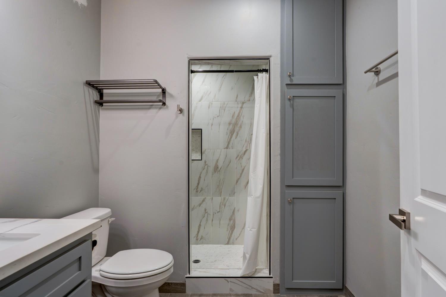 15 East 22nd Street Merced, CA 95340 - Photo 25 of 45