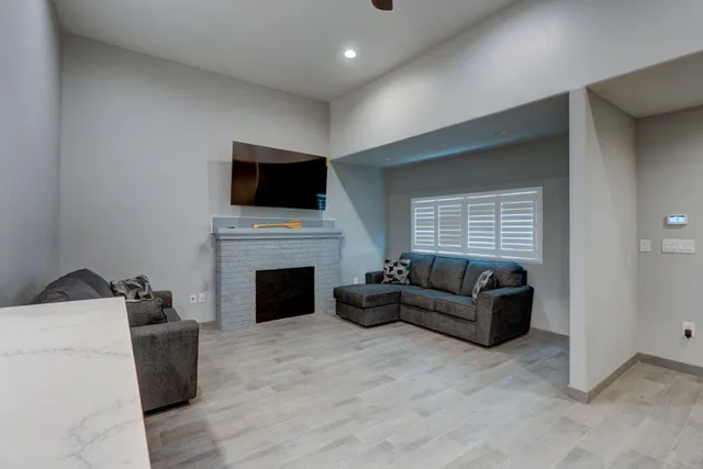 $425,000 | 15 East 22nd Street, Merced, CA 95340