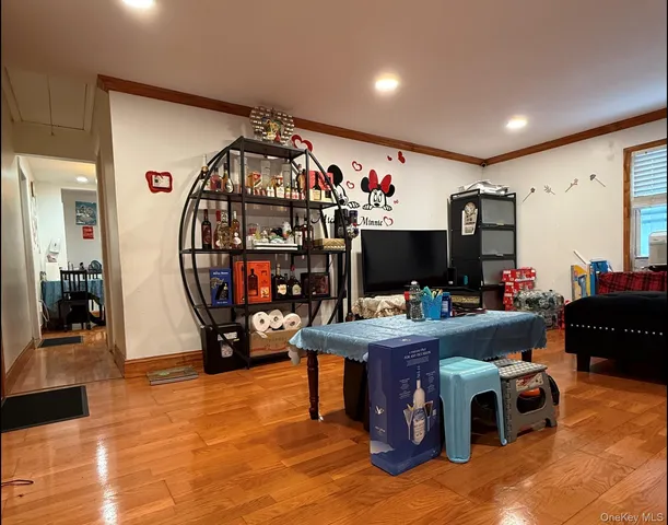 $663,000 | 17 Litchfield Avenue, Elmont, NY 11003