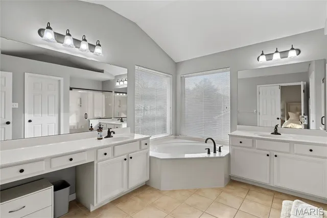 $749,900 | 1118 Kiefer Ridge Court, Ballwin, MO 63021