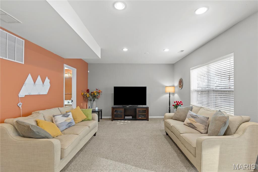 1118 Kiefer Ridge Court Ballwin, MO 63021 - Photo 39 of 52