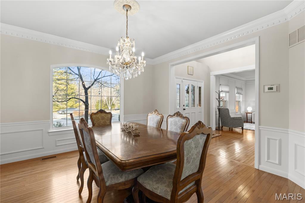 1118 Kiefer Ridge Court Ballwin, MO 63021 - Photo 6 of 52