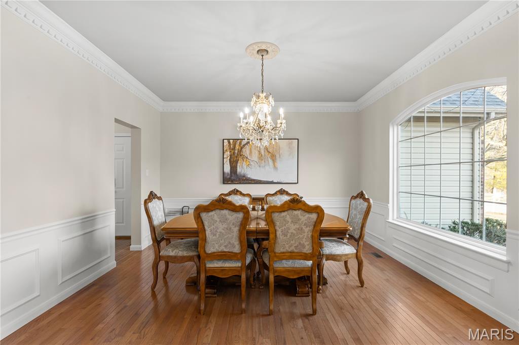 1118 Kiefer Ridge Court Ballwin, MO 63021 - Photo 7 of 52