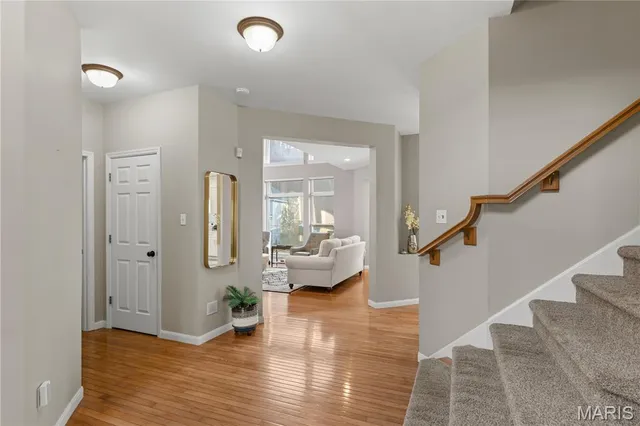 $749,900 | 1118 Kiefer Ridge Court, Ballwin, MO 63021