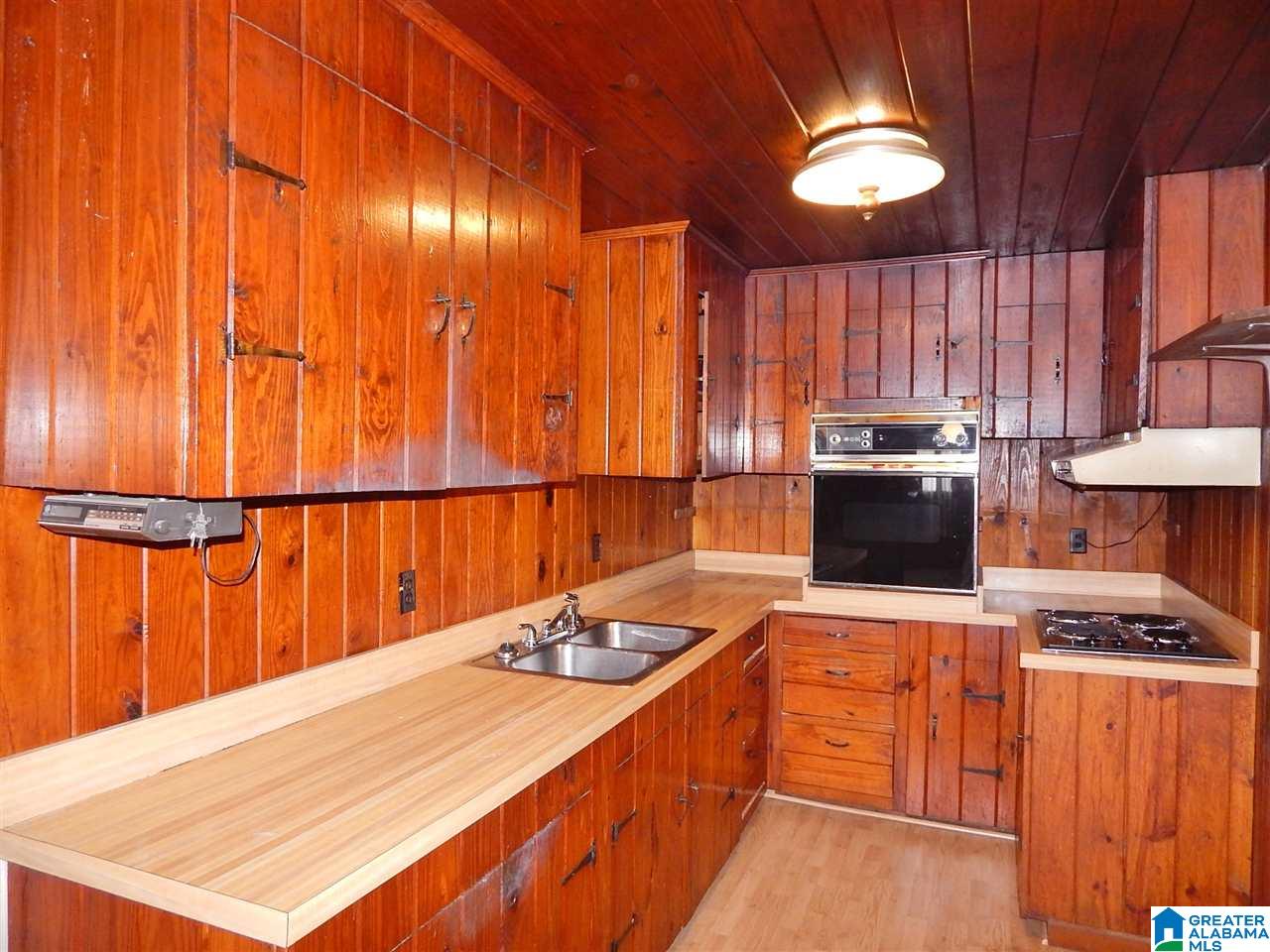 585 Smokey Road Alabaster, AL 35007 - Photo 17 of 47 Gallery Image 17