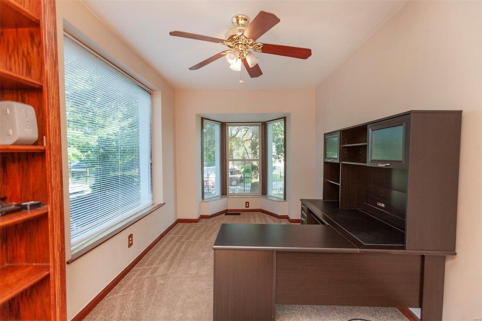 6110 Heege Road St. Louis, MO 63123 - Photo 14 of 29 Gallery Image 14