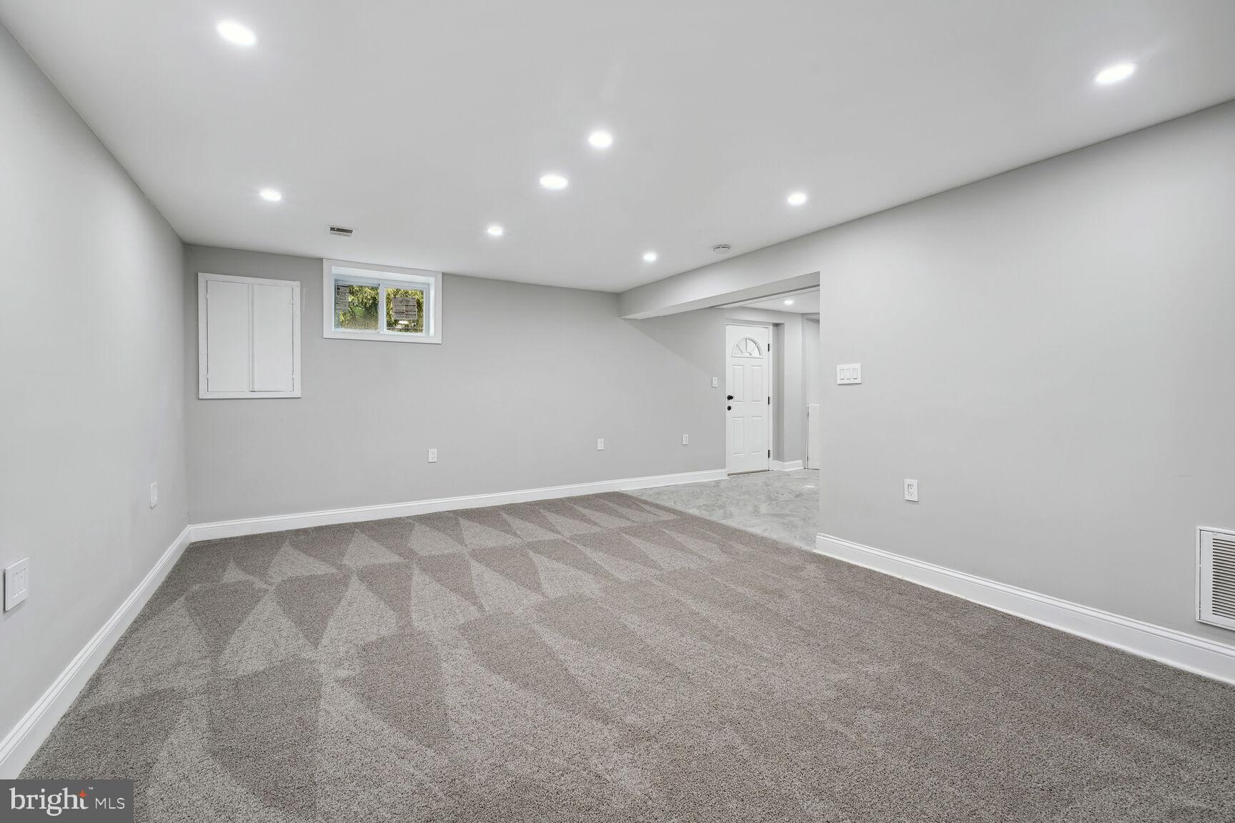 9200 Ivanhoe Road Fort Washington, MD 20744 - Photo 4 of 20 Gallery Image 4