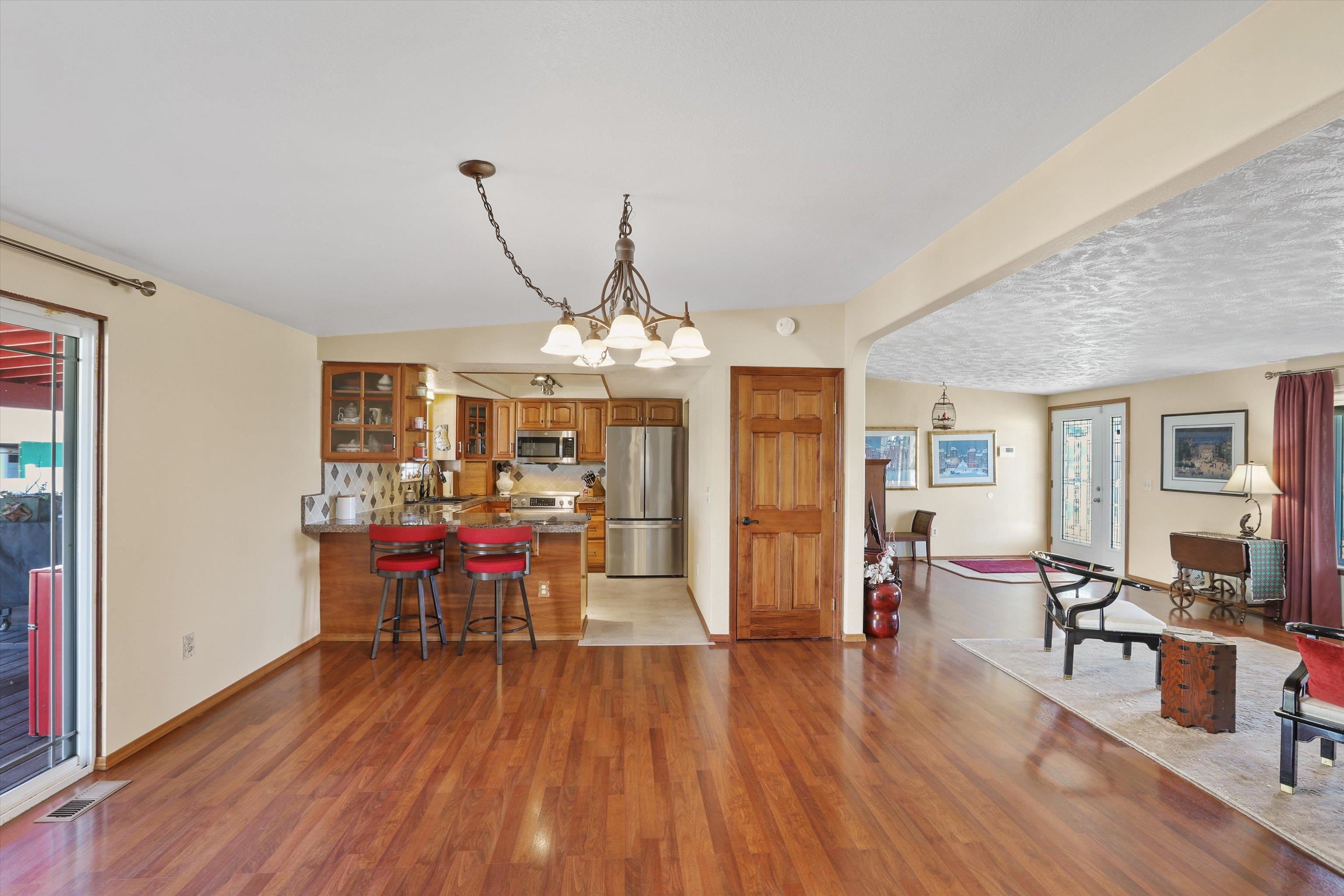 6412 North Jensen Road Spokane, WA 99217 - Photo 6 of 38