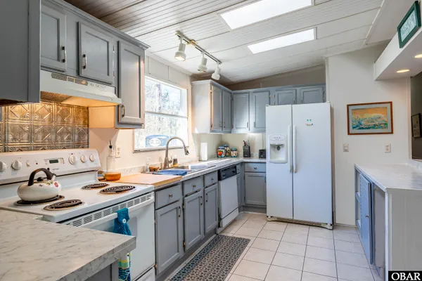 $358,000 | 171 South Spot Road, Powells Point, NC 27966