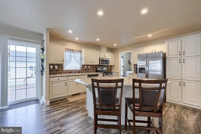 $274,900 | 39 Westin Road, Douglassville, PA 19518