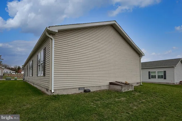 $274,900 | 39 Westin Road, Douglassville, PA 19518