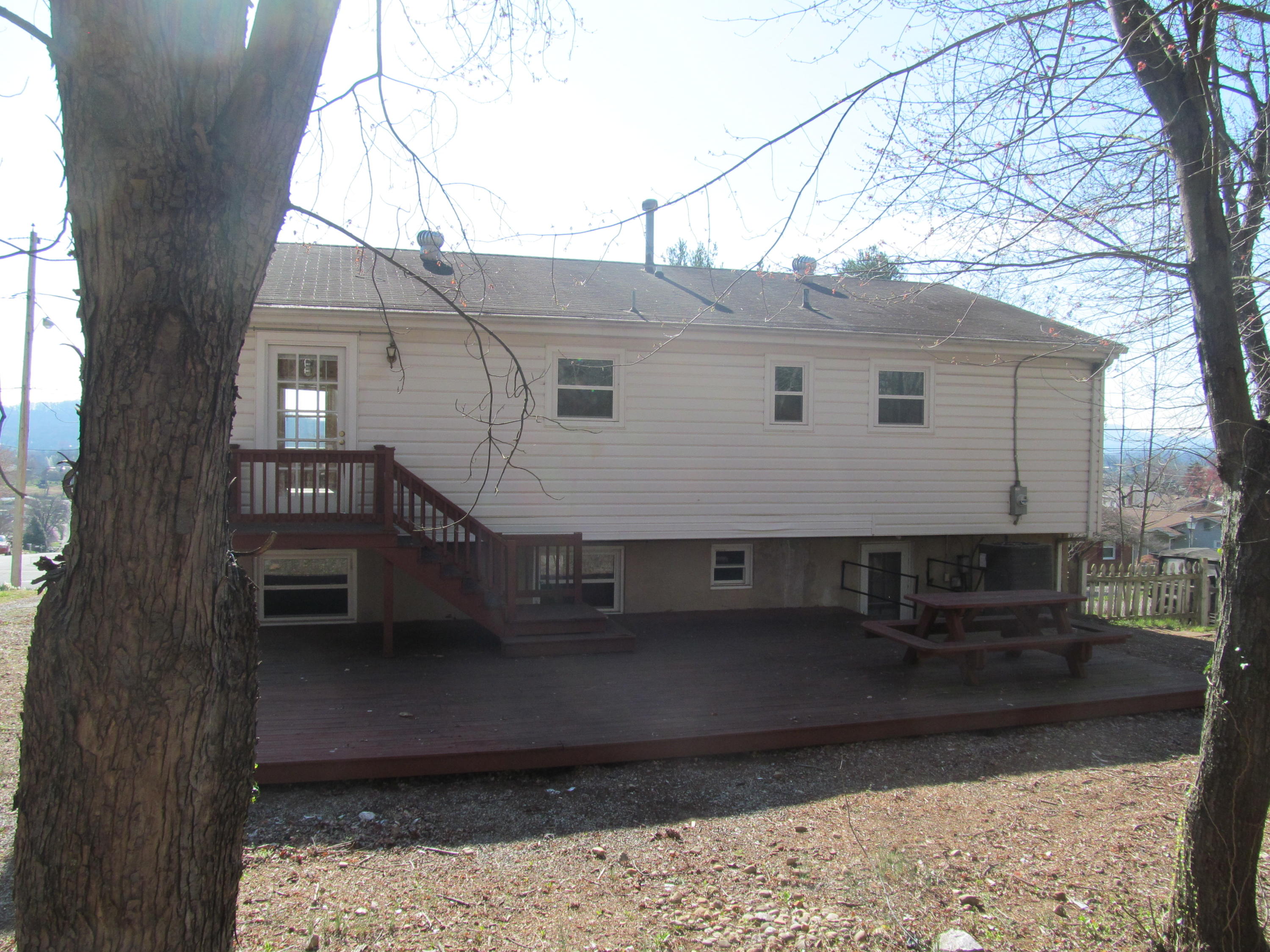 624 Ramada Road Vinton, VA 24179 - Photo 21 of 25 a front view of a house with a yard