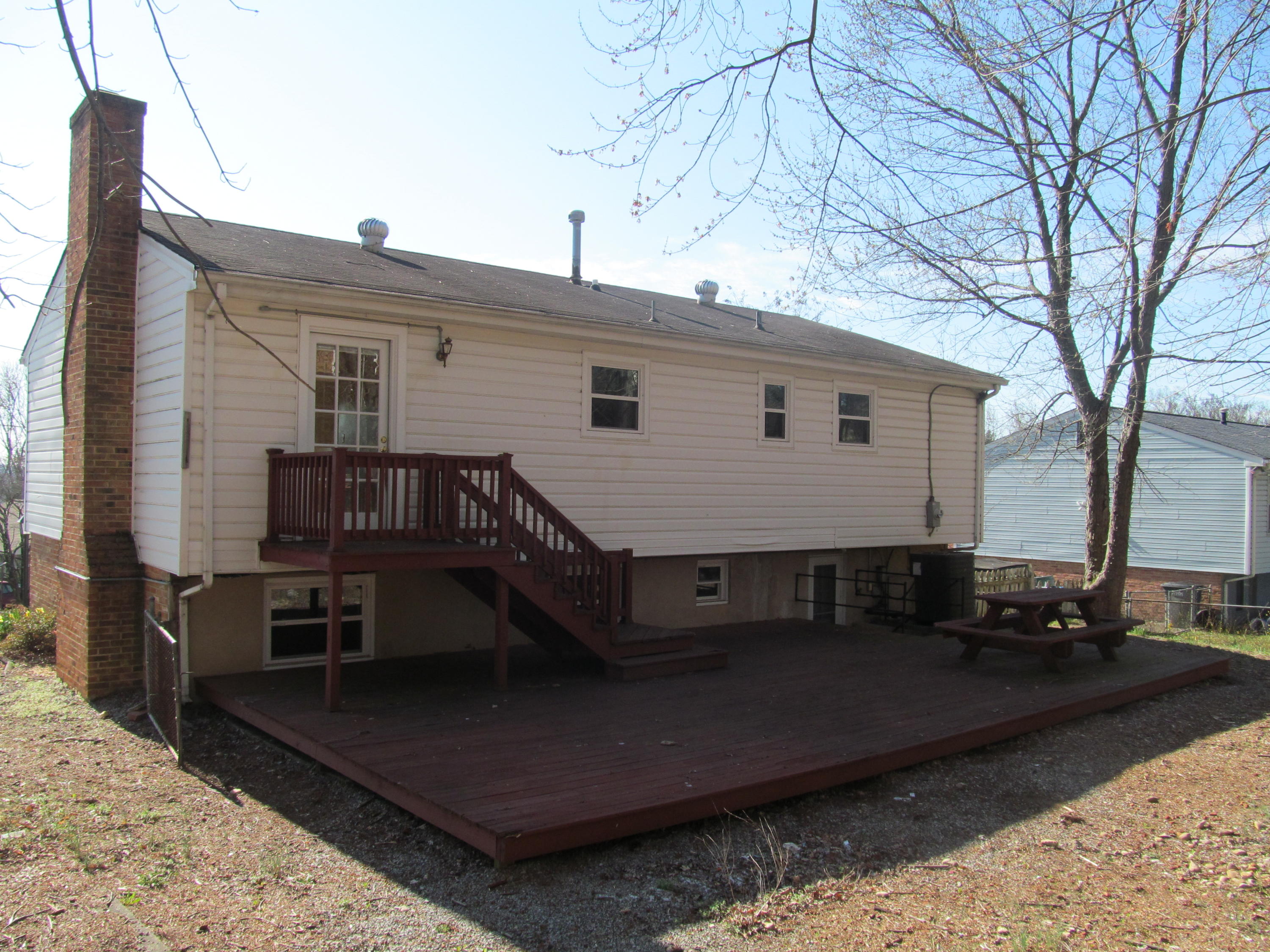 624 Ramada Road Vinton, VA 24179 - Photo 22 of 25 a view of a house with a patio