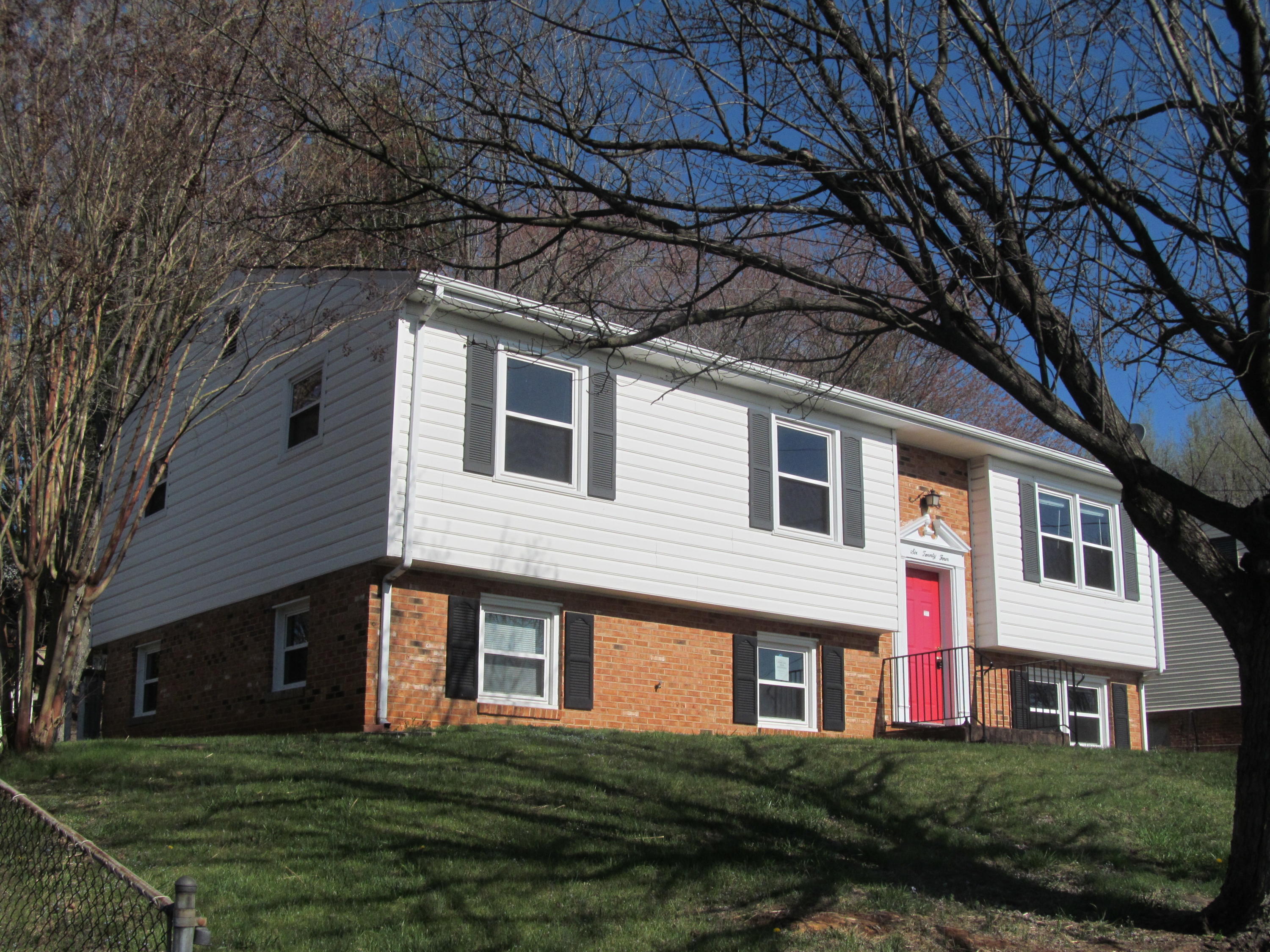 624 Ramada Road Vinton, VA 24179 - Photo 10 of 25 a front view of a house with a yard
